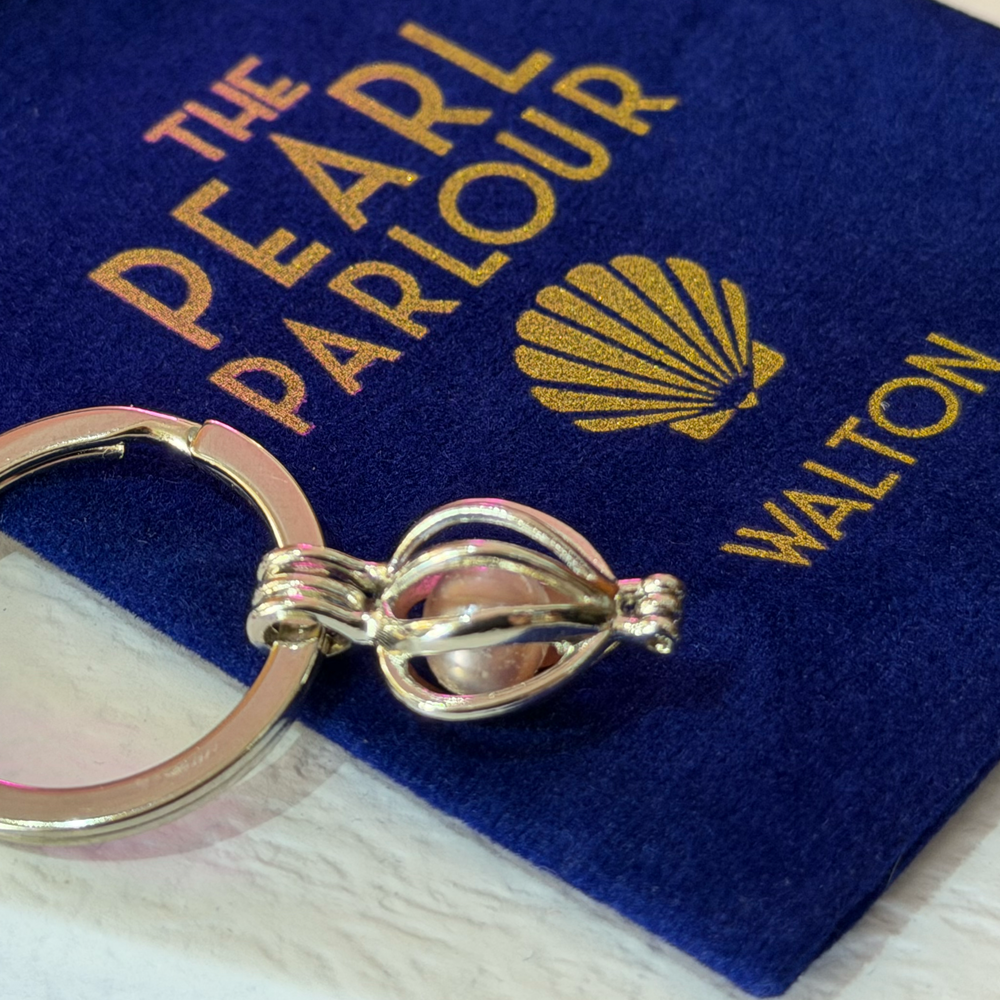 Pearl keyring